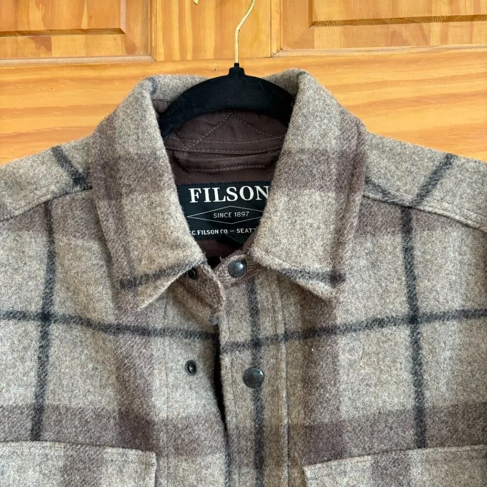 Filson Mackinaw Cruiser Men’s Small Wool Jacket - Picture 2 of 4